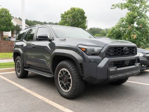 Used 2025 Toyota 4Runner TRD Off-Road Premium AWD/4WD image 3