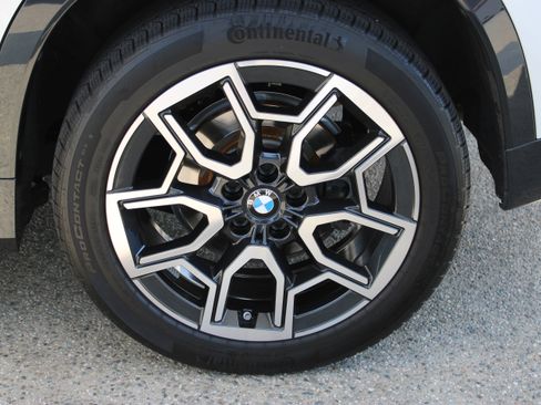 Used 2023 BMW X1 xDrive28i w/ Convenience Package AWD/4WD image 13