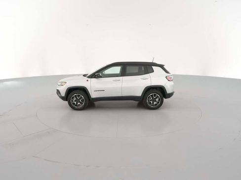 New 2026 Jeep Compass Trailhawk image 6