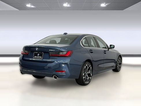 Used 2025 BMW 330i Sedan RWD image 9