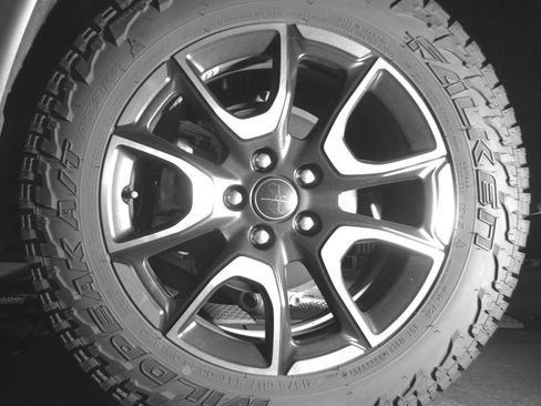Used 2025 Jeep Compass Trailhawk AWD/4WD image 14