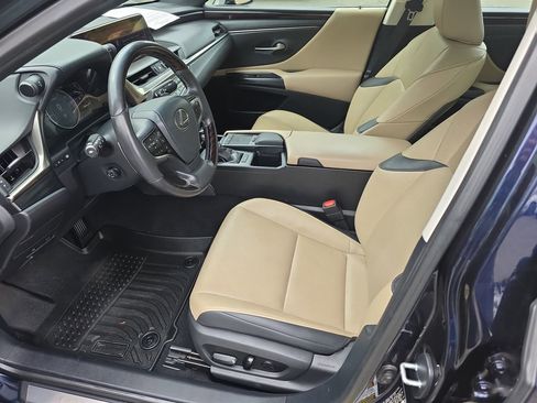 Used 2021 Lexus ES 350 w/ Premium Package FWD image 8