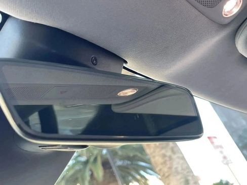 Used 2020 Tesla Model 3 Standard Range image 30