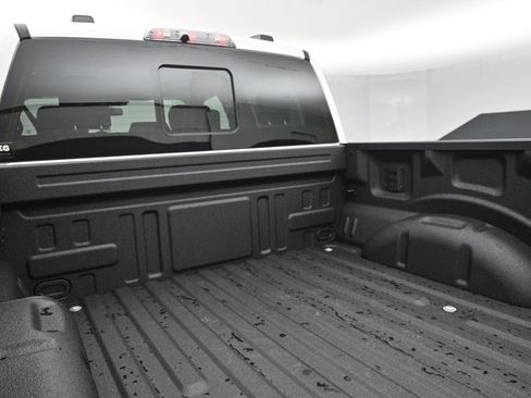 Used 2025 Ford F150 Raptor AWD/4WD image 25