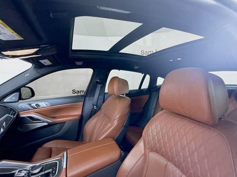 Used 2021 BMW X6 M50i w/ Executive Package image 23