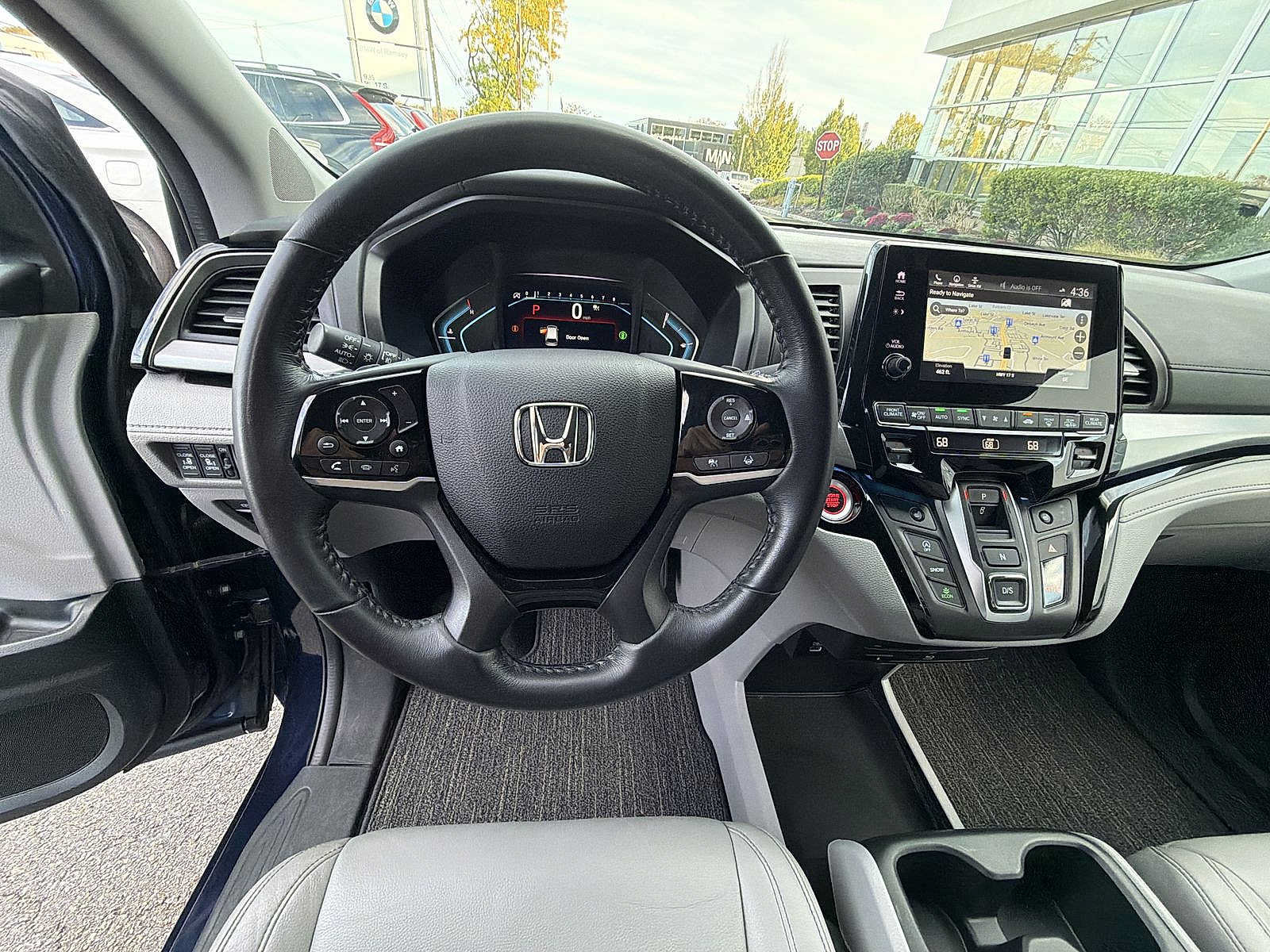 Used 2023 Honda Odyssey Touring image 23