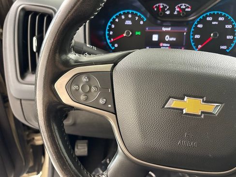 Used 2021 Chevrolet Colorado Z71 RWD image 33