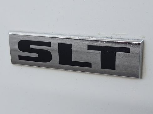 Used 2023 RAM 1500 Classic SLT w/ Trailer & Traction Group image 9