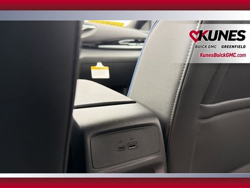 New 2026 Buick Envista Sport Touring w/ Convenience I Package FWD image 35