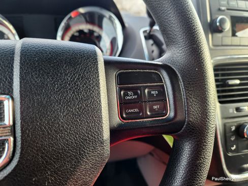 Used 2015 Dodge Grand Caravan SE w/ Quick Order Package 29E SE image 34