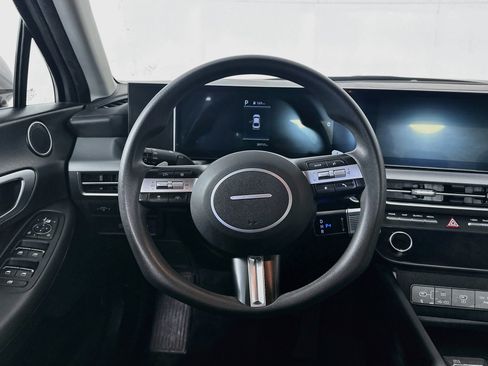 Used 2025 Hyundai Sonata SEL FWD image 18