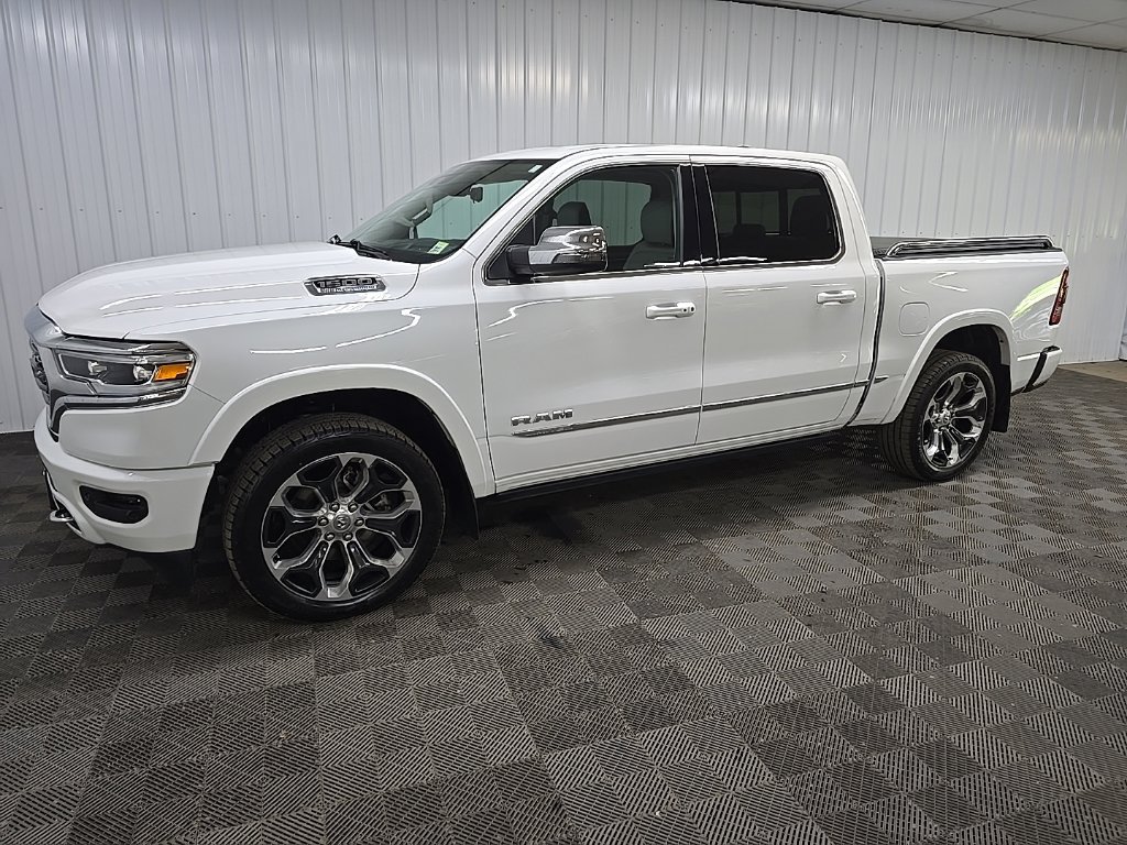Used 2024 RAM 1500 Limited AWD/4WD image 6