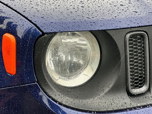 Used 2017 Jeep Renegade Trailhawk image 33