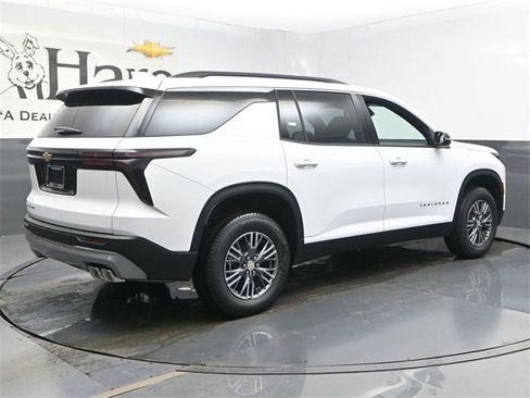 New 2026 Chevrolet Traverse LT w/ LPO, Floor Liner Package image 29