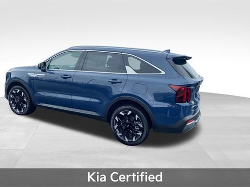 Used 2025 Kia Sorento EX w/ Panoramic Sunroof Package AWD/4WD image 5