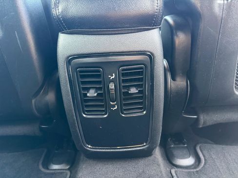 Used 2014 Jeep Grand Cherokee Laredo w/ Quick Order Package 23E AWD/4WD image 26