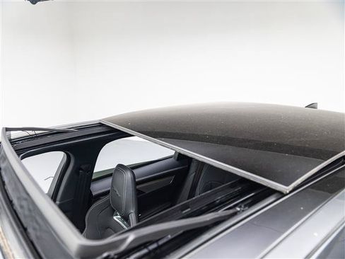 New 2025 Jaguar F-PACE R-Dynamic S AWD/4WD image 14