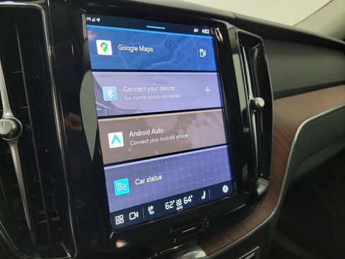 Certified 2024 Volvo XC60 B5 Plus w/ Protection Package Premier image 28