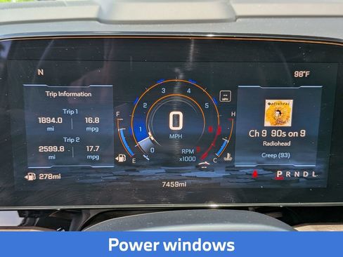 Used 2026 Chevrolet Suburban LS RWD image 17