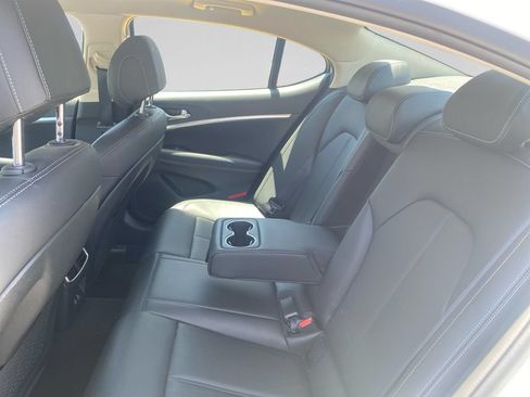 Used 2026 Genesis G70 2.5T RWD image 26