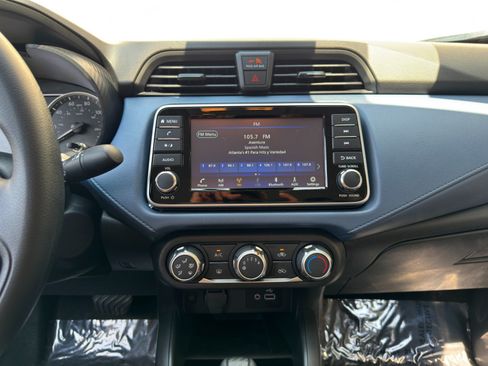 Used 2025 Nissan Versa SV w/ Trunk Package FWD image 20