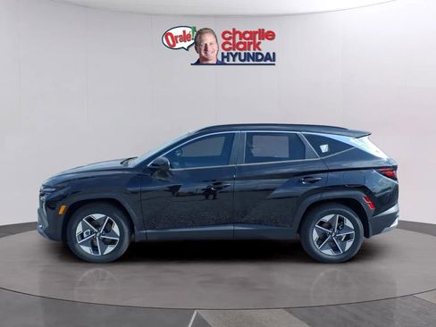 New 2026 Hyundai Tucson SEL FWD image 2
