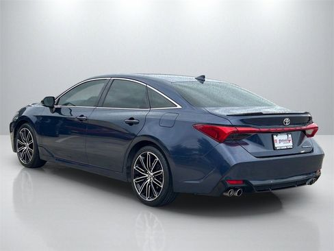 Certified 2020 Toyota Avalon Touring w/ Advanced Safety Package image 7