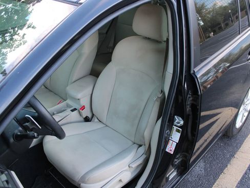 Used 2014 Subaru Impreza 2.0i Premium w/ All-Weather Package w/CVT image 8