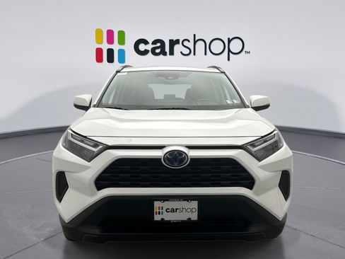 Used 2022 Toyota RAV4 XLE w/ XLE Grade Weather Package AWD/4WD image 8