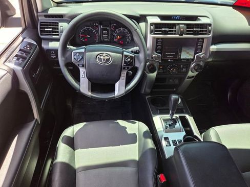 Used 2021 Toyota 4Runner SR5 Premium w/ Moonroof Package AWD/4WD image 12