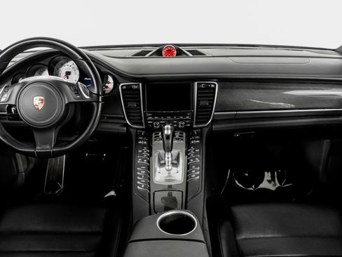 Used 2014 Porsche Panamera GTS image 55