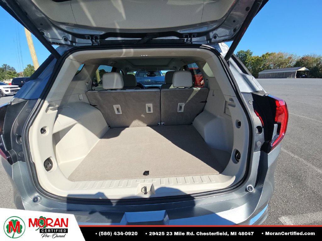 Used 2023 GMC Terrain Denali w/ Denali Premium Package AWD/4WD image 17