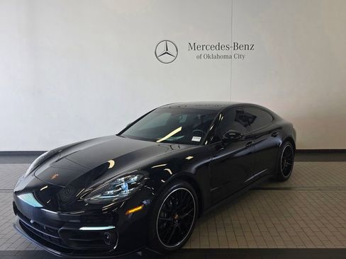 Used 2023 Porsche Panamera 4 Platinum Edition AWD/4WD image 1