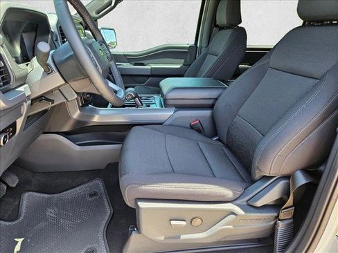 New 2026 Ford F150 XLT w/ XLT Black Appearance Package RWD image 4