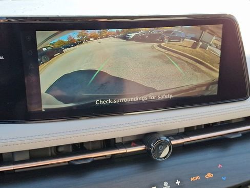 Used 2023 Nissan Ariya ENGAGE image 19