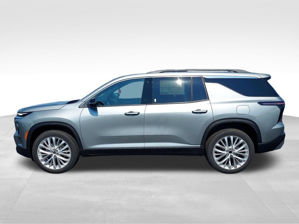 New 2027 Chevrolet Traverse LT w/ LPO, Floor Liner Package FWD image 2