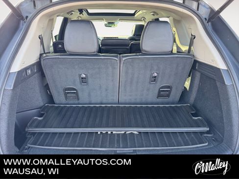 Used 2023 Acura MDX SH-AWD w/ Technology Package image 12