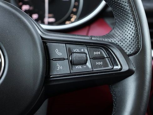 Used 2021 Alfa Romeo Stelvio Sprint w/ Nero Edizione image 25