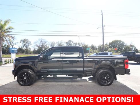 Certified 2024 Ford F250 Lariat w/ Black Appearance Package image 8