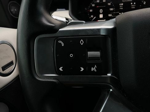 Used 2022 Land Rover Discovery S R-Dynamic image 40