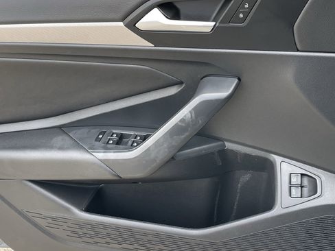 Used 2020 Volkswagen Jetta S image 19