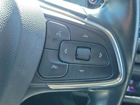 Used 2023 Buick Envision Essence FWD image 24