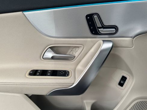 Used 2022 Mercedes-Benz A 220 image 12