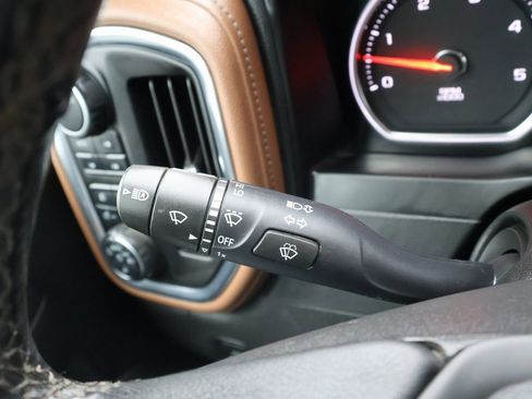 Used 2021 Chevrolet Silverado 3500 High Country w/ Safety Package II image 17