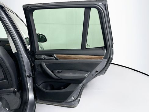 Used 2017 BMW X3 xDrive28i image 30