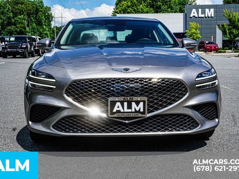 Used 2025 Genesis G70 2.5T AWD/4WD image 10