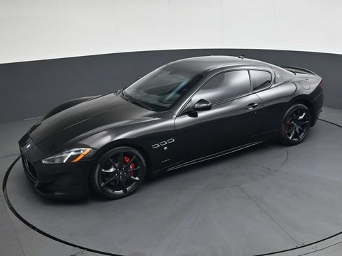 Used 2013 Maserati GranTurismo Sport RWD image 30
