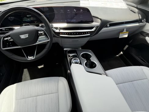 New 2026 Cadillac Lyriq Premium Luxury RWD image 15