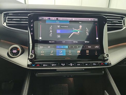 New 2026 Jeep Grand Wagoneer Limited AWD/4WD image 27