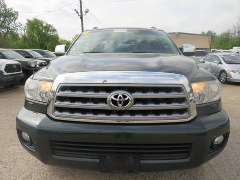 Used 2008 Toyota Sequoia Limited image 2